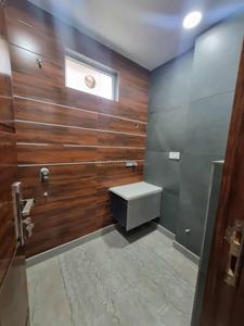 Bedroom Image of 720 Sq.ft 2 BHK Builder Floor for sale in Mukherjee Nagar New Delhi for Rs. 11500000