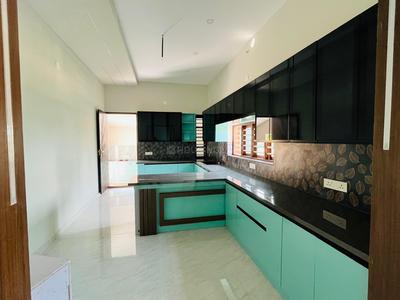 Kitchen Image of 3500 Sq.ft 5 BHK Villa for sale in Kakkanad Kochi for Rs. 26000000