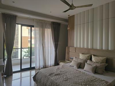 Bedroom Image of 3800 Sq.ft 5 BHK Builder Floor for sale in Indirapuram Ghaziabad for Rs. 56500000