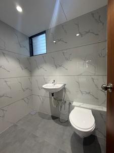 Bathroom Image of 1179 Sq.ft 2 BHK Apartment / Flat for sale in Vanakala Surat for Rs. 3200000