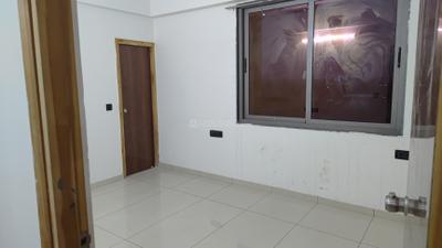 Bedroom Image of 1650 Sq.ft 3 BHK Apartment / Flat for rent in Bhadaj Ahmedabad for Rs. 25000