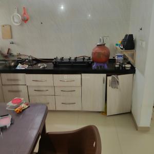 Kitchen Image of 900 Sq.ft 2 BHK Apartment / Flat for rent in Infocity Gandhinagar for Rs. 16000