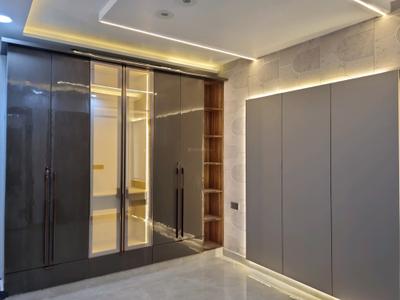 Bedroom Image of 1350 Sq.ft 4 BHK Apartment / Flat for sale in Saarthi The Residency by Saarthi Builders, Uttam Nagar New Delhi for Rs. 13500000