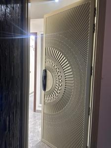 Bedroom Image of 1800 Sq.ft 3 BHK Builder Floor for sale in Vikaspuri New Delhi for Rs. 37500000
