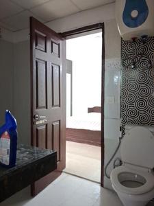 Common Bathroom Image of 1360 Sq.ft 3 BHK Apartment / Flat for sale in Paramount Floraville, Kulesara Noida for Rs. 16800000
