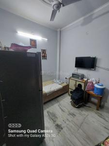 Bedroom Image of 725 Sq.ft 1 BHK Builder Floor for sale in Shakarpur Khas New Delhi for Rs. 4000000