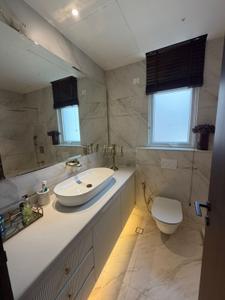 Bathroom Image of 2900 Sq.ft 4 BHK Apartment / Flat for sale in Godrej Verano, Kadarpur Gurgaon for Rs. 50000000