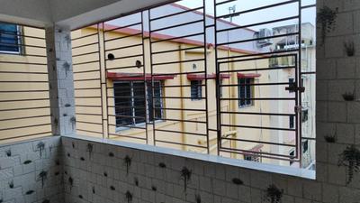 Image of 1040 Sq.ft 2 BHK Apartment / Flat for sale in Airport Gate no. 1, Kolkata for Rs. 4368000