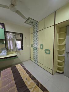 Bedroom Image of 1000 Sq.ft 3 BHK Apartment / Flat for rent in Kandivali East Mumbai for Rs. 63000