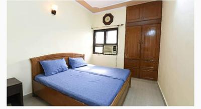 Bedroom Image of 900 Sq.ft 2 BHK Builder Floor for rent in DDA Delhi Police Apartment, Patparganj New Delhi for Rs. 36000