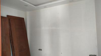 Bedroom Image of 900 Sq.ft 3 BHK Builder Floor for sale in Shastri Nagar New Delhi for Rs. 8600000