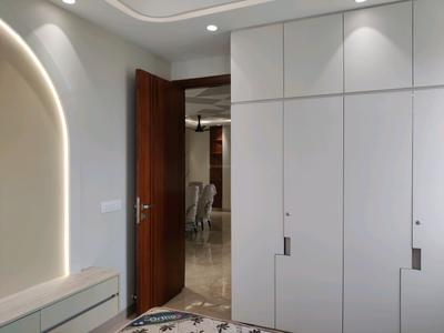 Bedroom Image of 3150 Sq.ft 4 BHK Apartment / Flat for sale in Indirapuram Ghaziabad for Rs. 24000000