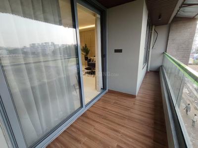 Balcony Image of 1350 Sq.ft 3 BHK Apartment / Flat for sale in Darshanam Twin Tower, Atladara Vadodara for Rs. 6058000
