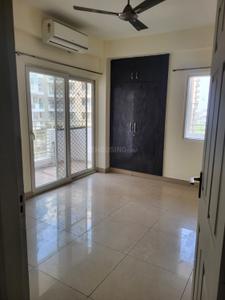 Hall Image of 1400 Sq.ft 3 BHK Apartment / Flat for sale in Express Zenith, Sector 77 Noida for Rs. 18500000