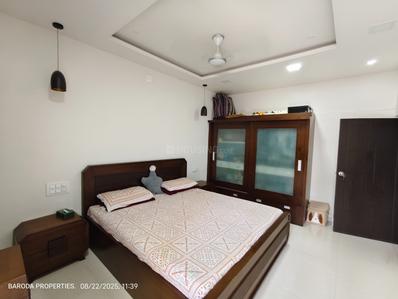 Bedroom Image of 2300 Sq.ft 4 BHK Duplex for sale in Subhanpura Vadodara for Rs. 12500000