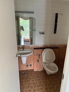 Bathroom Image of 2650 Sq.ft 3 BHK Apartment / Flat for sale in Chakolas Water Scapes, Thevara Kochi for Rs. 22500000