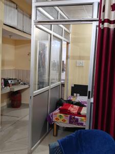 Kitchen Image of 600 Sq.ft 1 BHK Independent House for rent in Nawabganj Kanpur for Rs. 9500