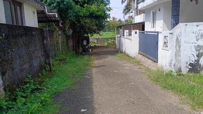 Image of 1750 Sq.ft Residential Plot / Land for sale in Kakkanad, Kochi for Rs. 950000