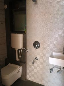 Common Bathroom Image of 582 Sq.ft 1 BHK Apartment / Flat for sale in Tharwani Vedant Millenia, Titwala Thane for Rs. 2550000