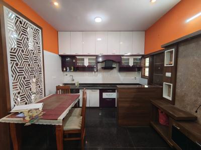 Kitchen Image of 1200 Sq.ft 2 BHK Independent House for rent in Huskur Bengaluru for Rs. 20000