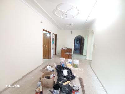Hall Image of 1150 Sq.ft 2 BHK Apartment / Flat for rent in O C S Apartments, Mayur Vihar Phase 1 New Delhi for Rs. 38000