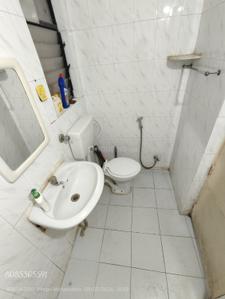 Bathroom Image of 1000 Sq.ft 2 BHK Apartment / Flat for rent in DSK Akash Ganga, Aundh Pune for Rs. 33000