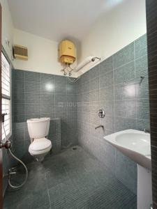 Bathroom Image of 2600 Sq.ft 3 BHK Apartment / Flat for rent in Jubilee Hills Hyderabad for Rs. 75000