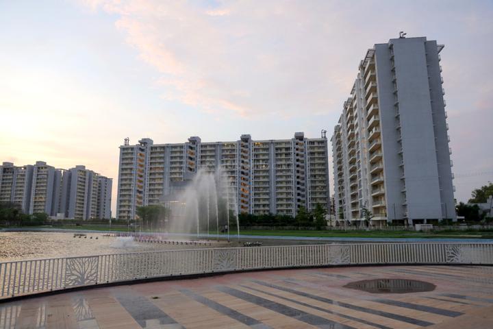 TDI Waterside Floors Main Image 1