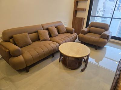 Hall Image of 1000 Sq.ft 2 BHK Apartment / Flat for rent in DLH Leo Tower, Andheri West Mumbai for Rs. 120000