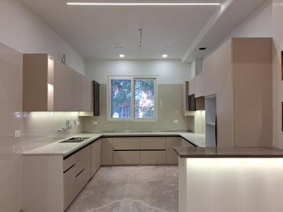 Kitchen Image of 1800 Sq.ft 3 BHK Builder Floor for sale in Paschim Vihar New Delhi for Rs. 33500000