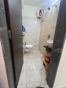 Bathroom Image of 1500 Sq.ft 3 BHK Apartment / Flat for sale in Shreeji Darshanam Crest, Tarsali Vadodara for Rs. 5200000