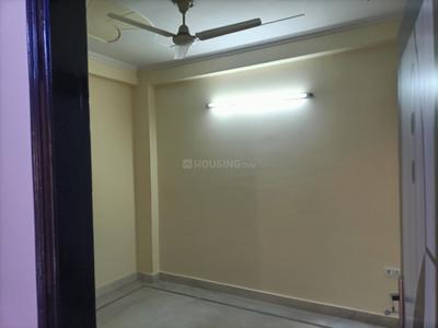 Bedroom Image of 999 Sq.ft 3 BHK Builder Floor for rent in Preet Vihar New Delhi for Rs. 27000