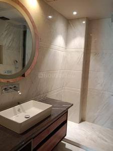Bathroom Image of 4518 Sq.ft 4.5 BHK Builder Floor for sale in DLF City Phase 1, DLF Phase 1 Gurgaon for Rs. 80000000