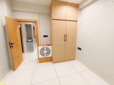 Bedroom Image of 2400 Sq.ft 3 BHK Apartment / Flat for rent in Raysan Gandhinagar for Rs. 40000