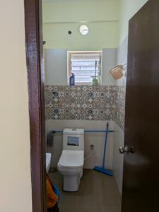 Bathroom Image of 615 Sq.ft 2 BHK Apartment / Flat for sale in New Town Kolkata for Rs. 3000000