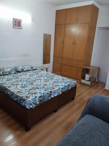 Bedroom Image of 600 Sq.ft 1 RK Independent House for rent in Chittaranjan Park New Delhi for Rs. 25000