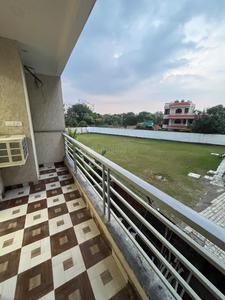 Balcony Image of 1350 Sq.ft 1 BHK Builder Floor for rent in Sector 57 Gurgaon for Rs. 35000