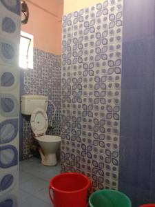 Common Bathroom Image of 874 Sq.ft 2 BHK Apartment / Flat for sale in Uttarpara Hooghly for Rs. 3400000
