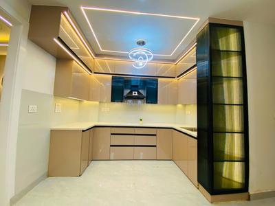 Kitchen Image of 2850 Sq.ft 3 BHK Apartment / Flat for rent in Uttam Nagar New Delhi for Rs. 24999
