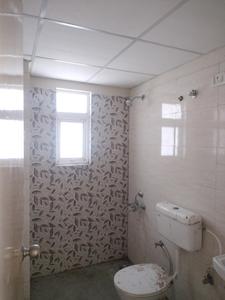 Common Bathroom Two Image of 1446 Sq.ft 4 BHK Apartment / Flat for rent in Advitya Homes, Kail Gaon Faridabad for Rs. 22000
