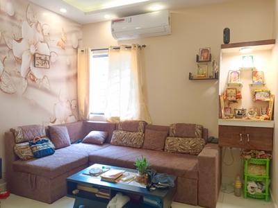 Living Room Image of 940 Sq.ft 2 BHK Apartment / Flat for sale in DTC Southern Heights, Pailan Kolkata for Rs. 6000000