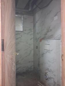 Common Bathroom Image of 1600 Sq.ft 3.5 BHK Apartment / Flat for sale in DM Infra, Sector 102 Noida for Rs. 6200000