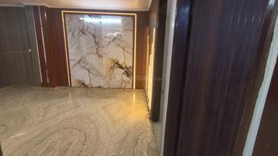 Bedroom Image of 850 Sq.ft 2 BHK Builder Floor for rent in Shahdara New Delhi for Rs. 18000