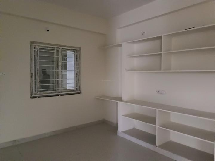 Sriven tulip Main Image 1