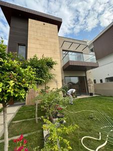 Image of 3500 Sq.ft 5 BHK Independent House for sale in Sector 33, Gurgaon for Rs. 160000000