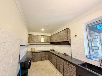 Kitchen Image of 2700 Sq.ft 3 BHK Apartment / Flat for sale in Alipore Kolkata for Rs. 40000000