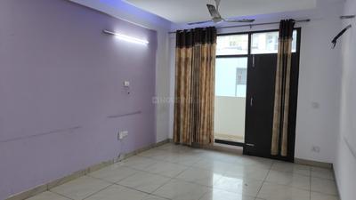 MD Leafstone Apartments Living Room 1