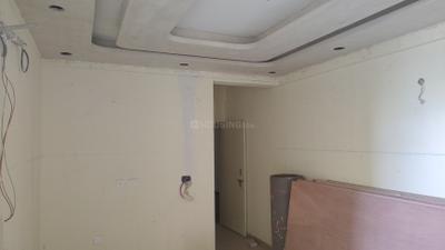 Living Room Image of 900 Sq.ft 3 BHK Builder Floor for rent in Pyramid Infinity, Southern Peripheral Road Gurgaon for Rs. 23000