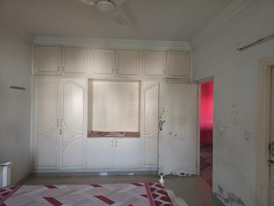 Bedroom Image of 1800 Sq.ft 3 BHK Apartment / Flat for rent in Paldi Ahmedabad for Rs. 40000