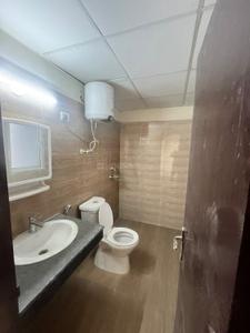 Image of 1650 Sq.ft 3 BHK Apartment / Flat for sale in Amrapali Crystal Homes Phase 1, Sector 76, Noida for Rs. 22000000
